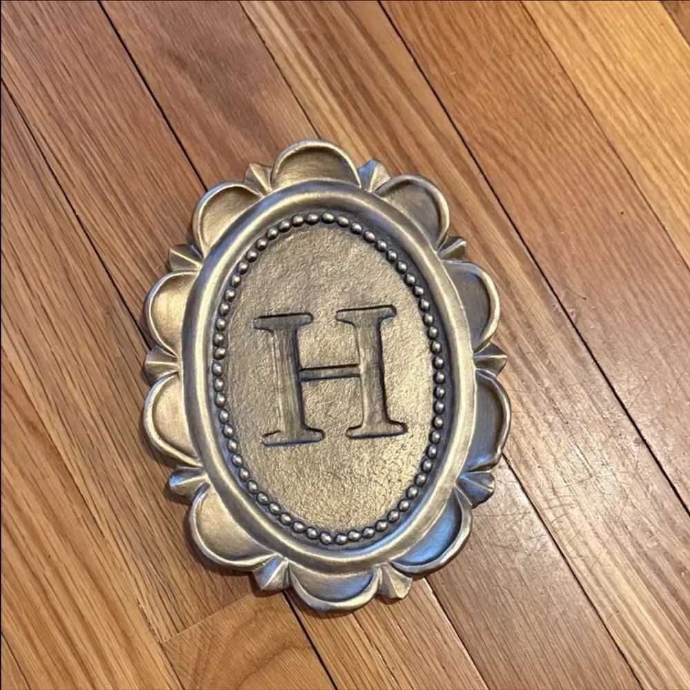 New Anthropologie Louisa Monogram Gallery Wall Charm